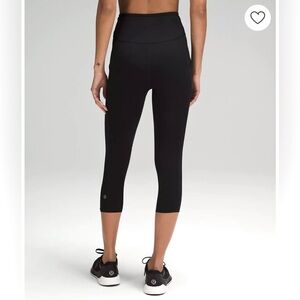 Lululemon Fast and Free Crop leggings with pockets